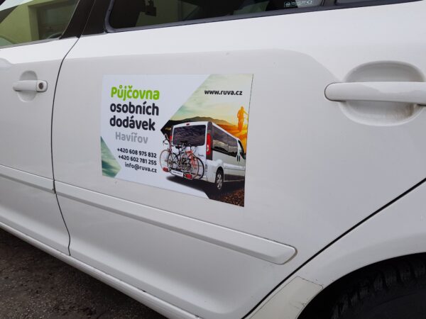 Reklamní magnet na auto A4